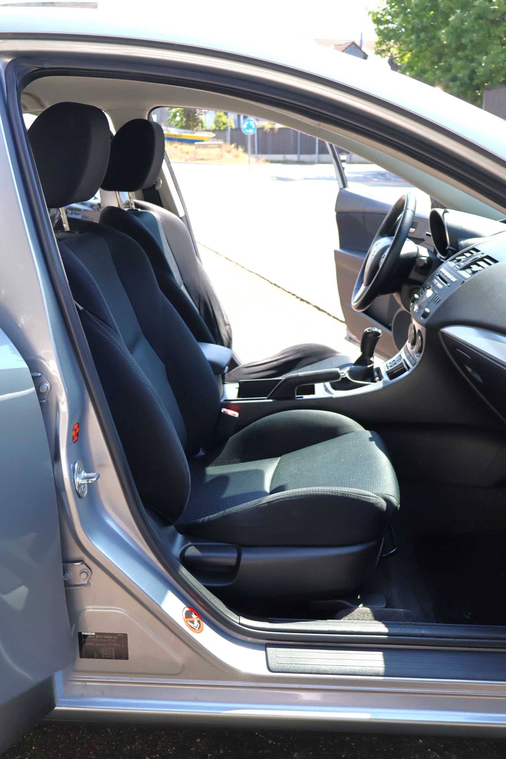 MAZDA 3 2.0 16V DISI Sport-image-11