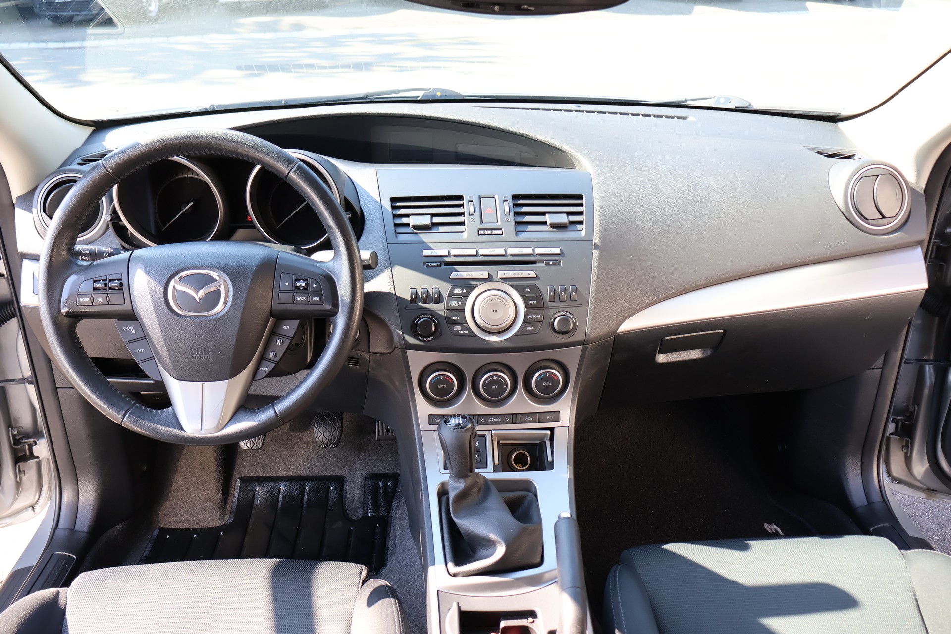 MAZDA 3 2.0 16V DISI Sport-image-13
