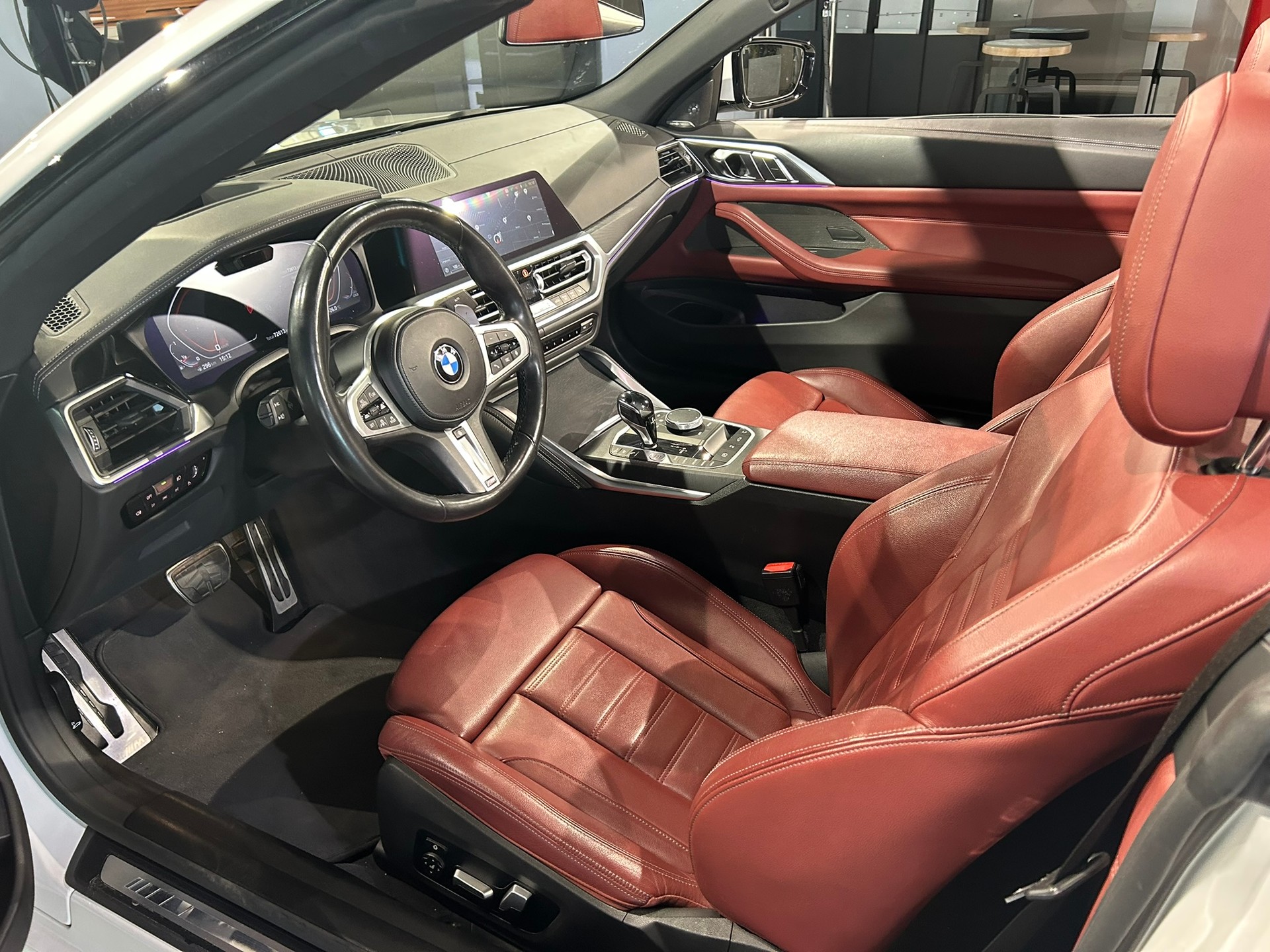 BMW M440i xDrive 48V Cabriolet Steptronic-image-28