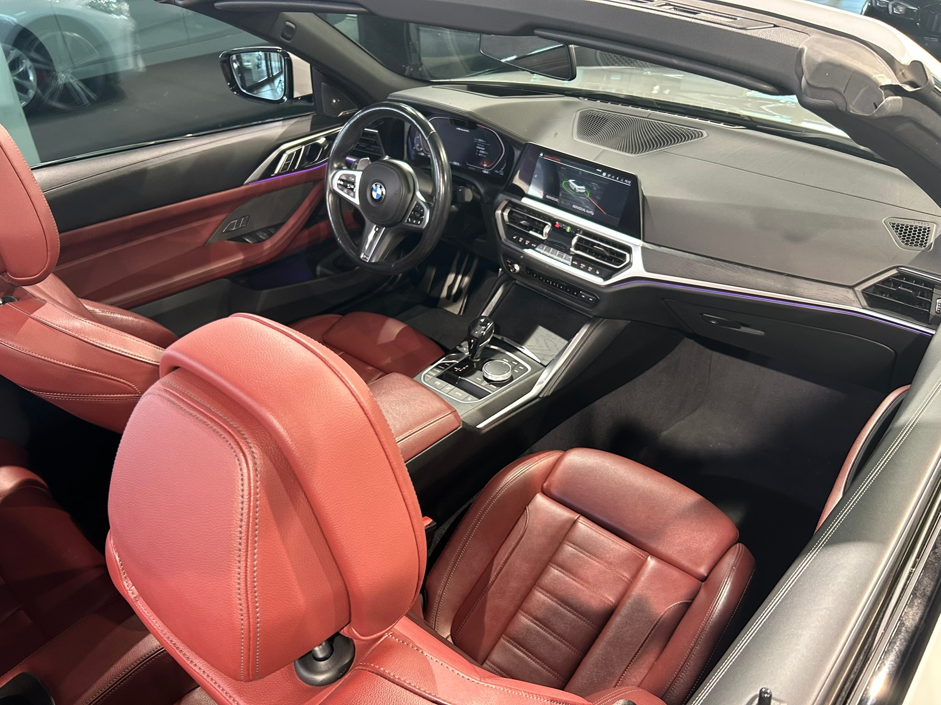 BMW M440i xDrive 48V Cabriolet Steptronic-image-31