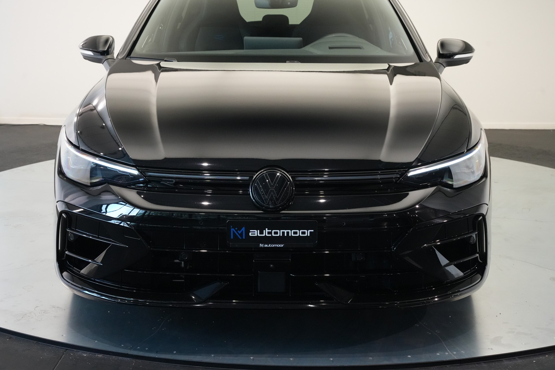VW Golf 2.0 TSI R DSG 4 Motion *CH-Fahrzeug* *Werksgarantie* *Leder*-image-44