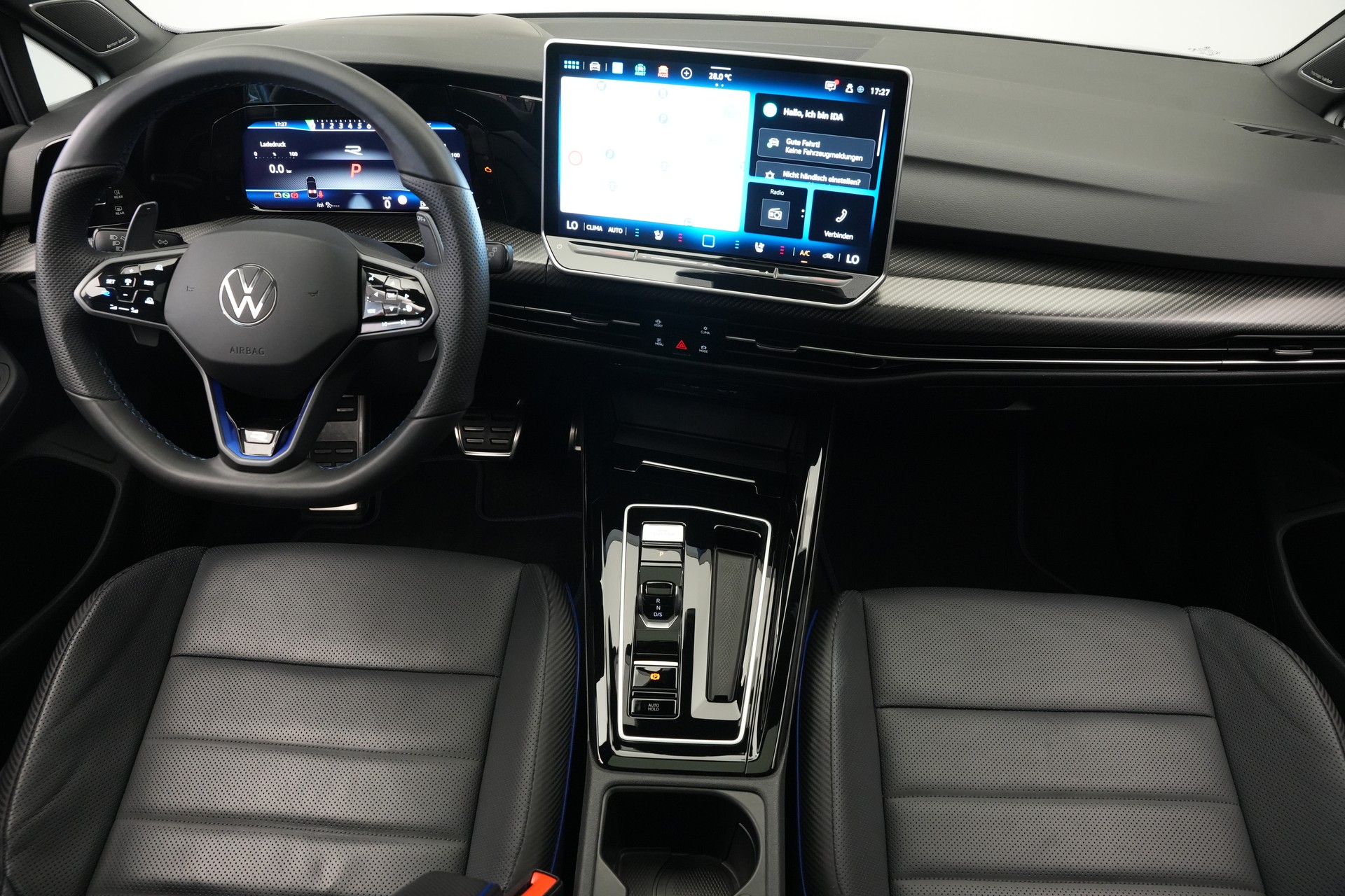 VW Golf 2.0 TSI R DSG 4 Motion *CH-Fahrzeug* *Werksgarantie* *Leder*-image-10