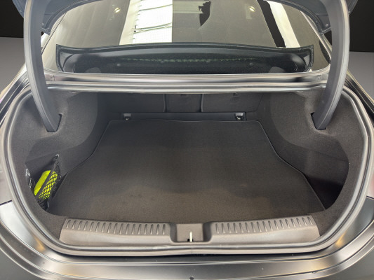 MERCEDES-BENZ CLA 220 8G-DCT 4Matic-image-12