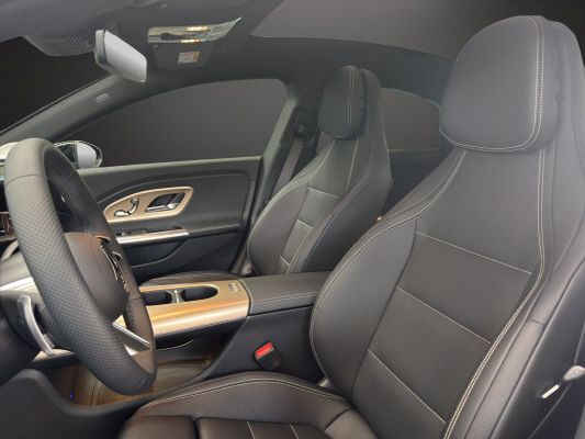 MERCEDES-BENZ CLA 220 8G-DCT 4Matic-image-8