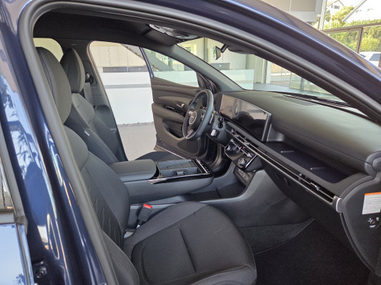HYUNDAI Tucson 1.6 HEV OrBlLi 4WD-image-9