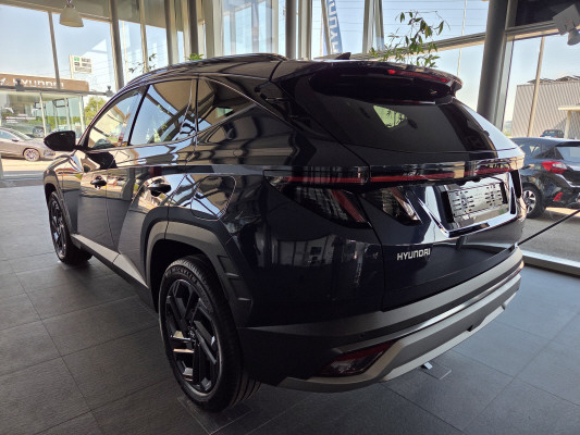 HYUNDAI Tucson 1.6 HEV OrBlLi 4WD-image-2
