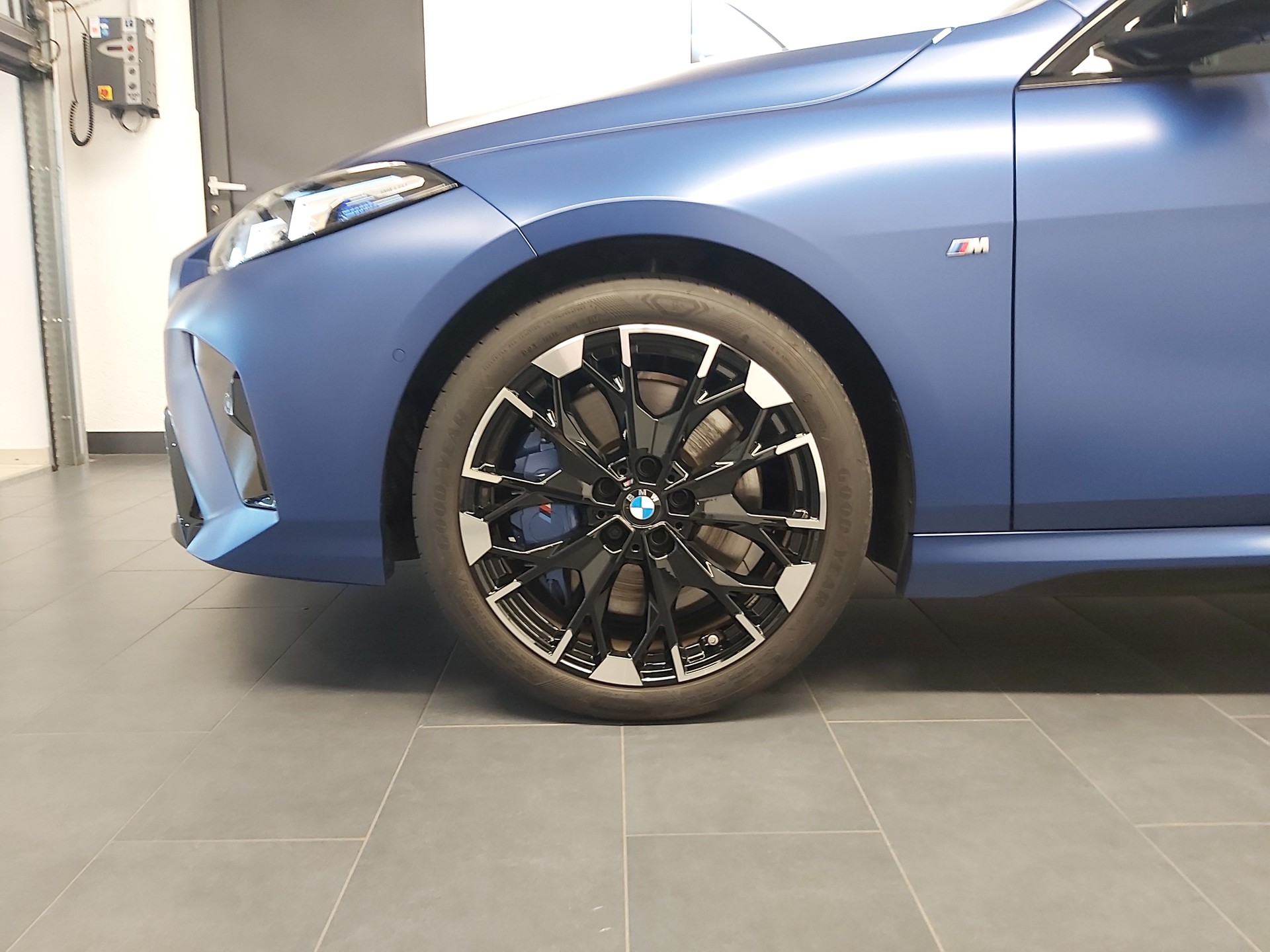BMW M235 xDrive Gran Coupé-image-2