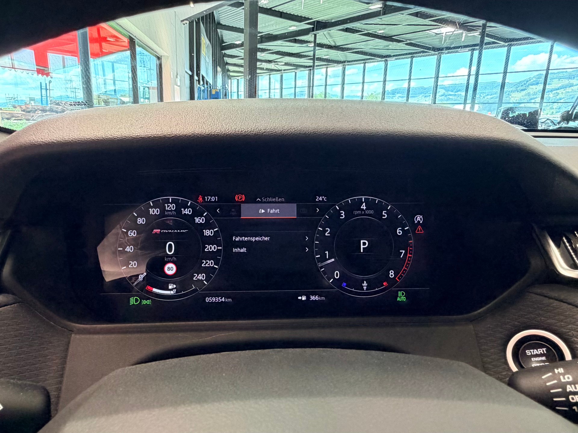 LAND ROVER Range Rover Velar R-Dynamic P 300 SE Automatic-image-29