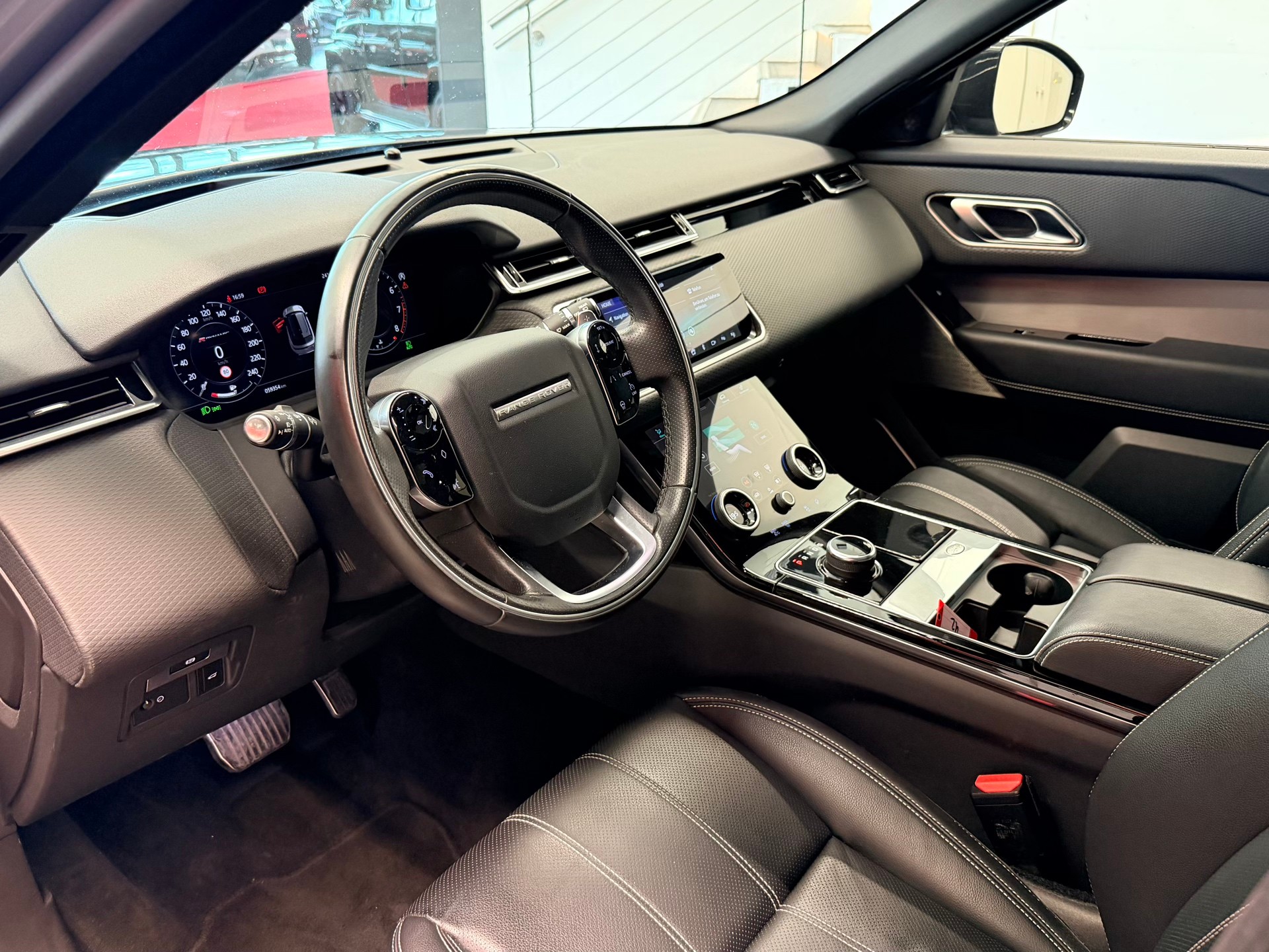 LAND ROVER Range Rover Velar R-Dynamic P 300 SE Automatic-image-10