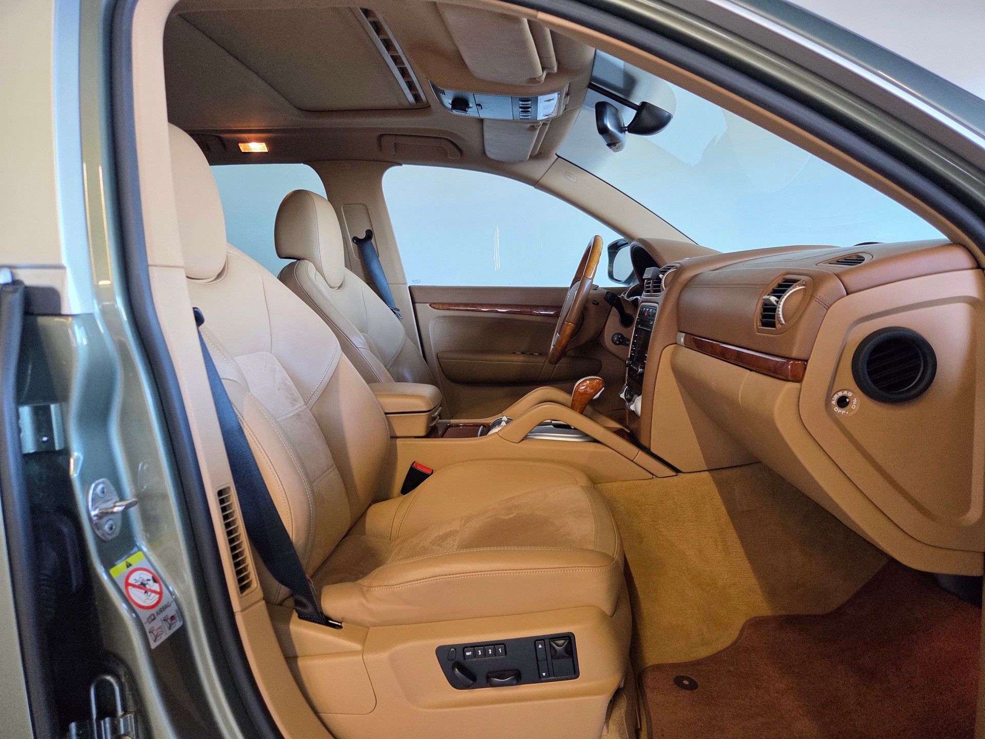 PORSCHE Cayenne Diesel-image-11