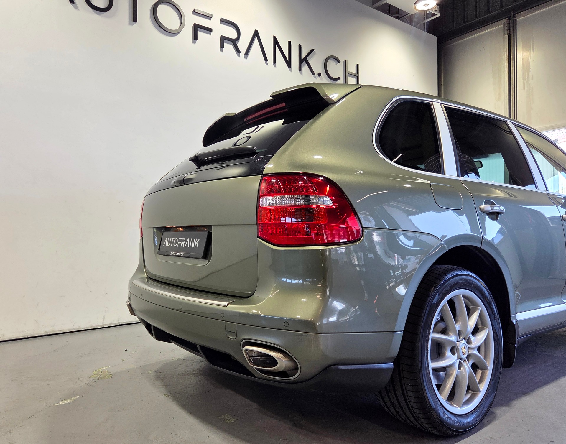 PORSCHE Cayenne Diesel-image-13