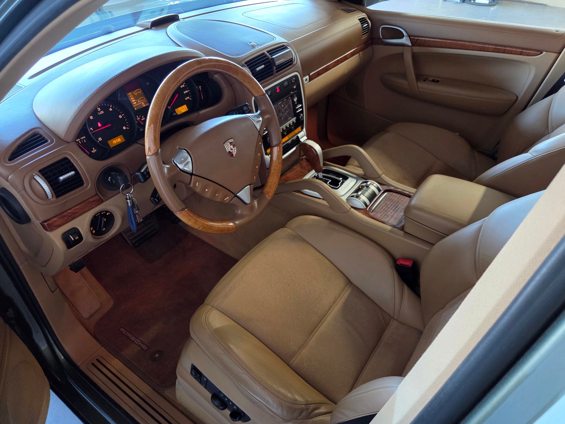 PORSCHE Cayenne Diesel-image-3