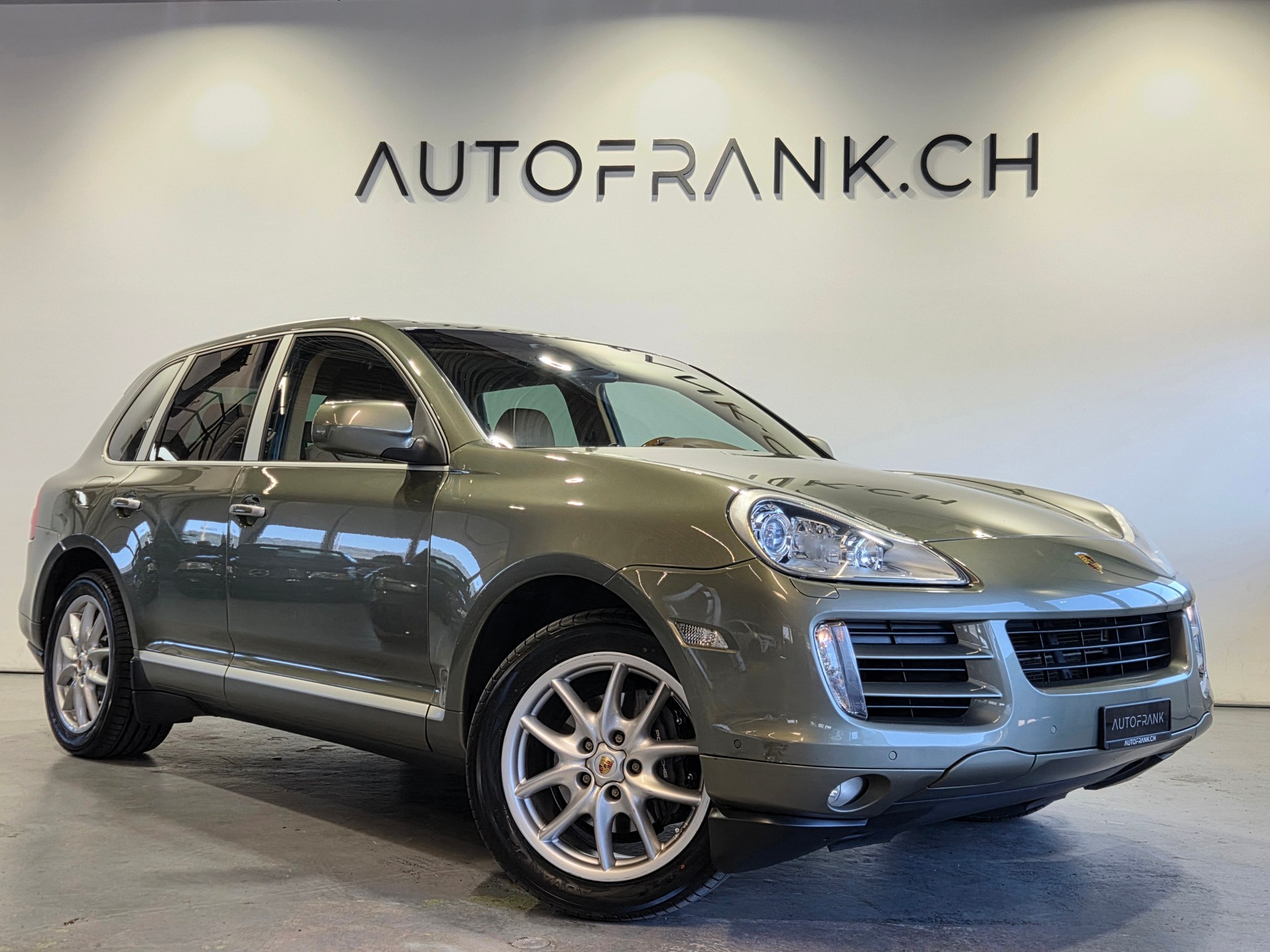 PORSCHE Cayenne Diesel-image-0