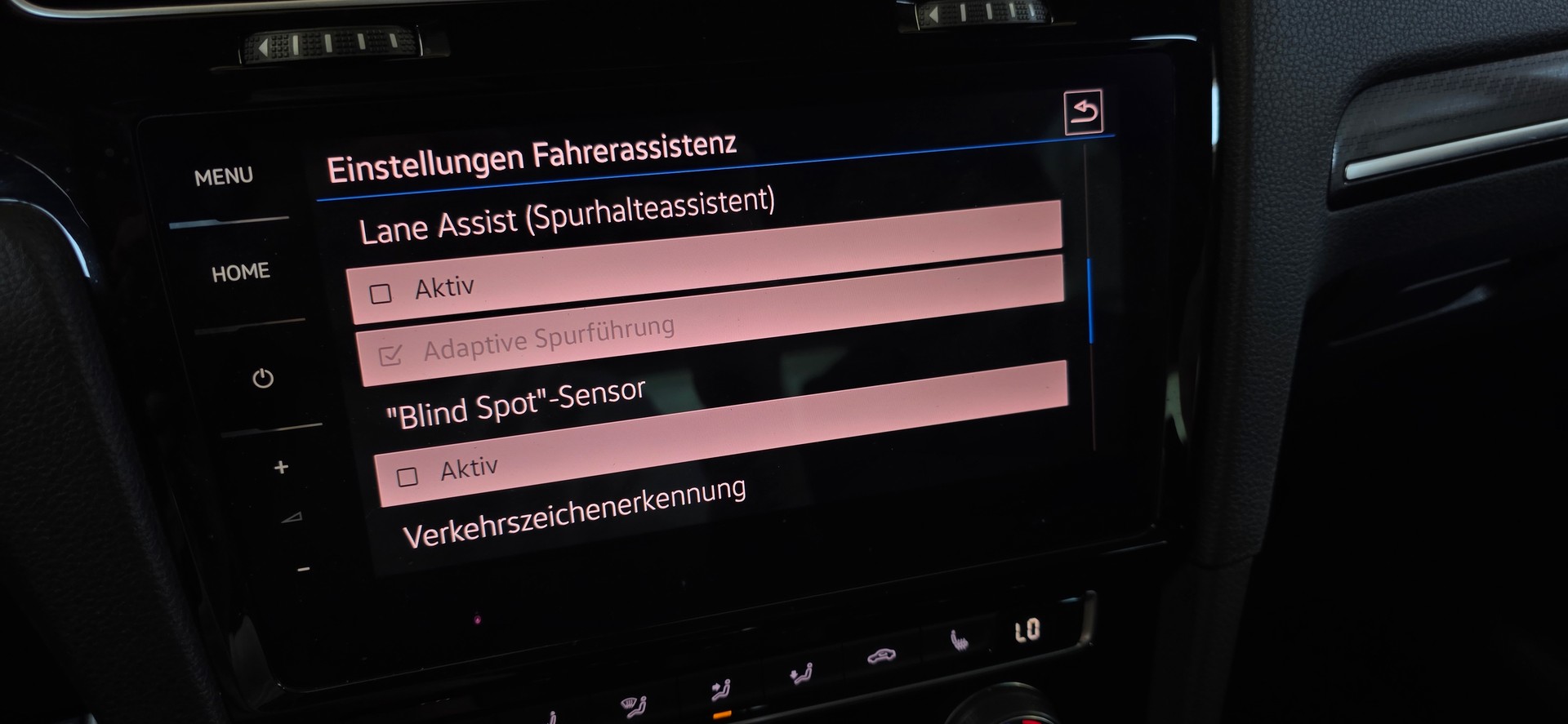 VW Golf 2.0 TSI R 4Motion DSG *MILLTEK*ACC&LaneAssist*CarPlay/AndroidAuto*CH-FAHRZEUG*-image-20