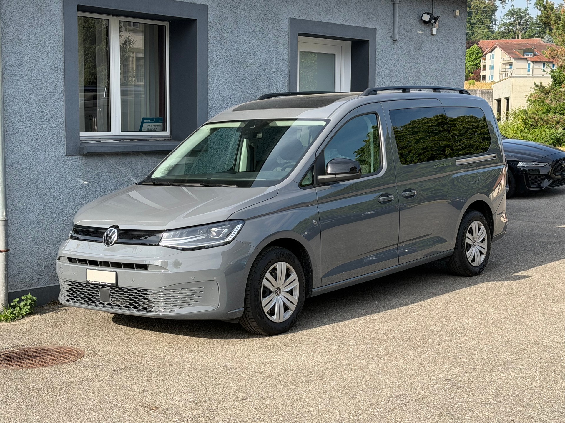 VW Caddy Maxi 2.0 TDI California DSG-image-0