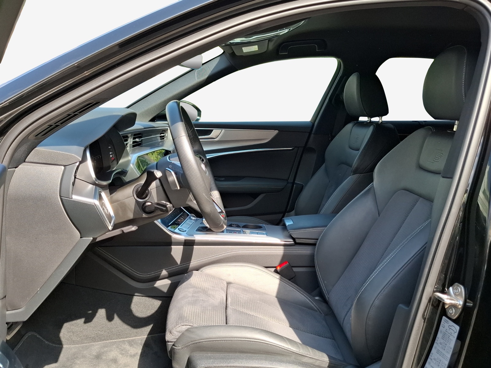 AUDI A6 Avant 40 TDI Sport Attraction quattro S-tronic-image-7