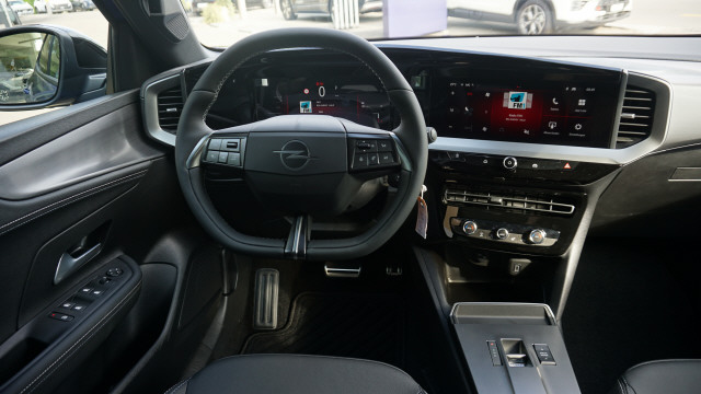 OPEL Mokka 1.2 MHEV Edition-image-10
