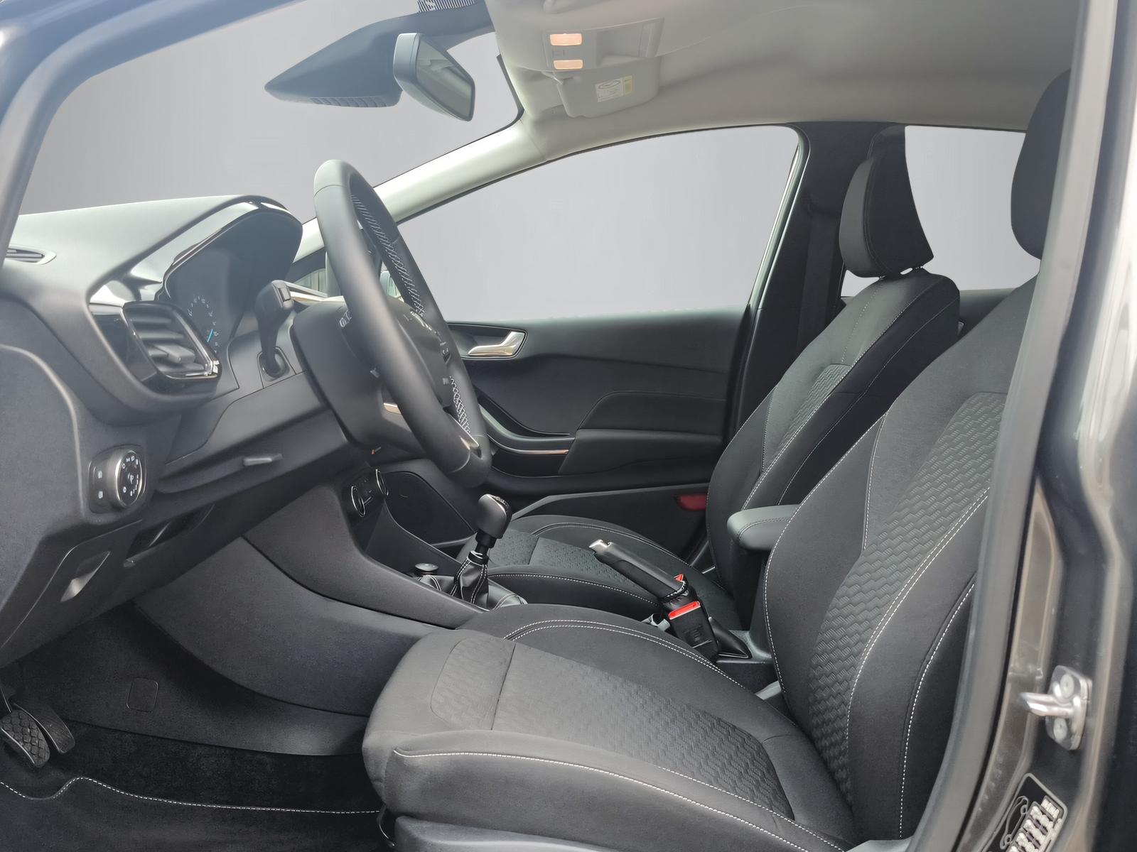FORD Fiesta 1.0 EcoB Hybrid Titanium X-image-9