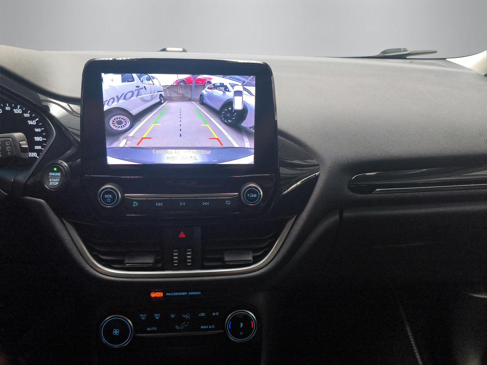 FORD Fiesta 1.0 EcoB Hybrid Titanium X-image-8