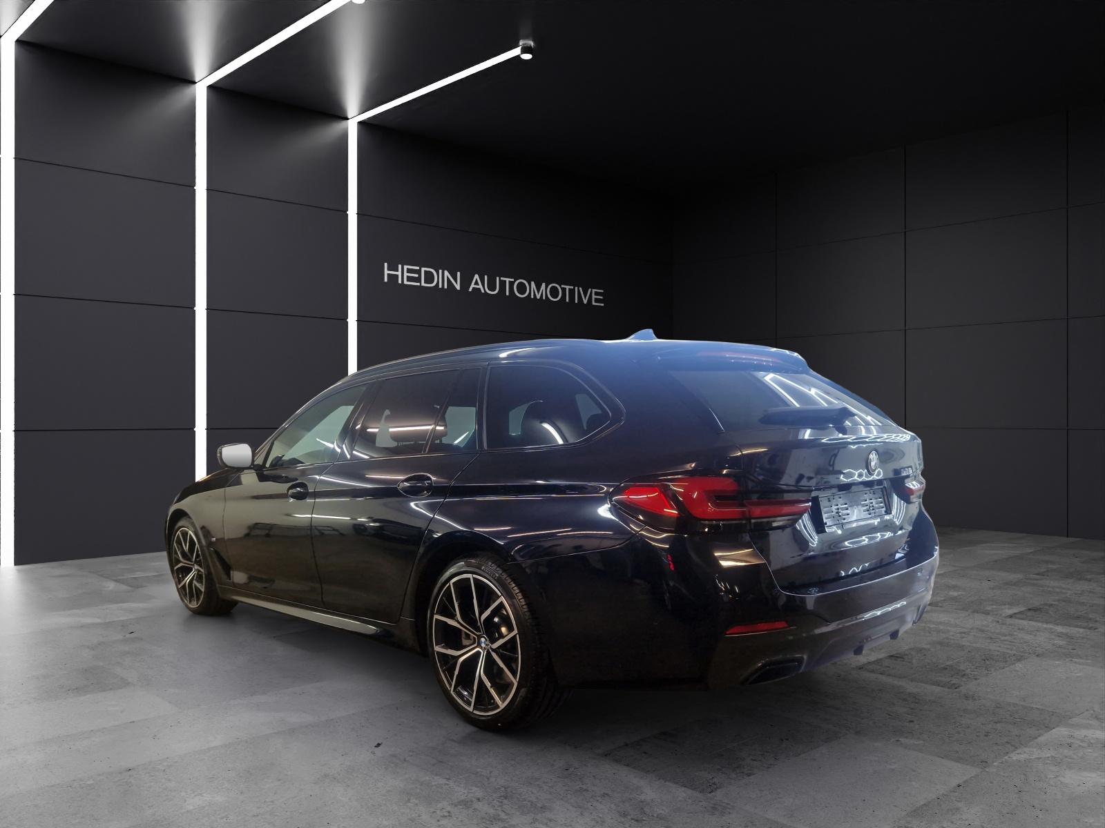 BMW 530d xDrive SAG Touring-image-2