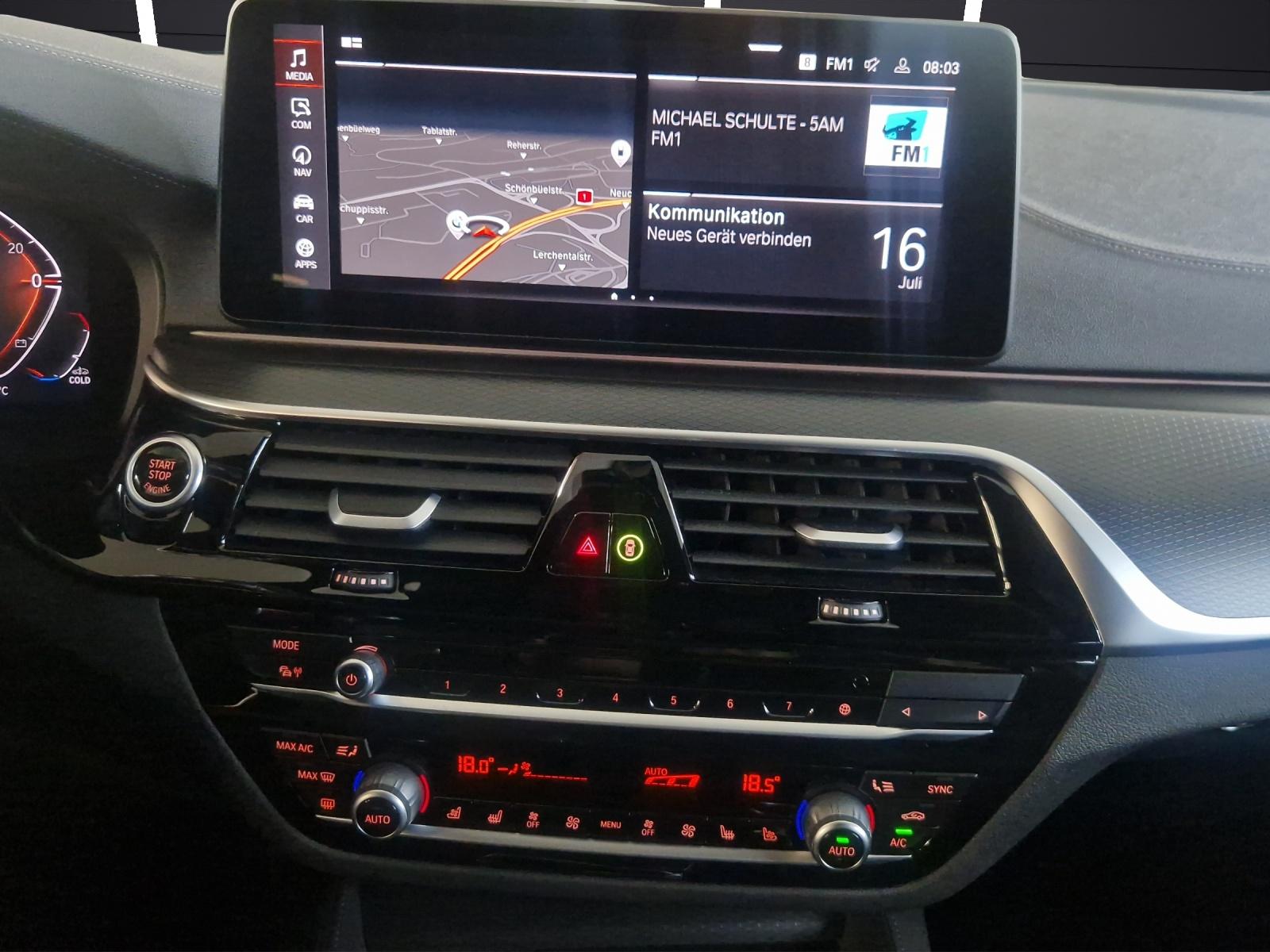 BMW 530d xDrive SAG Touring-image-21