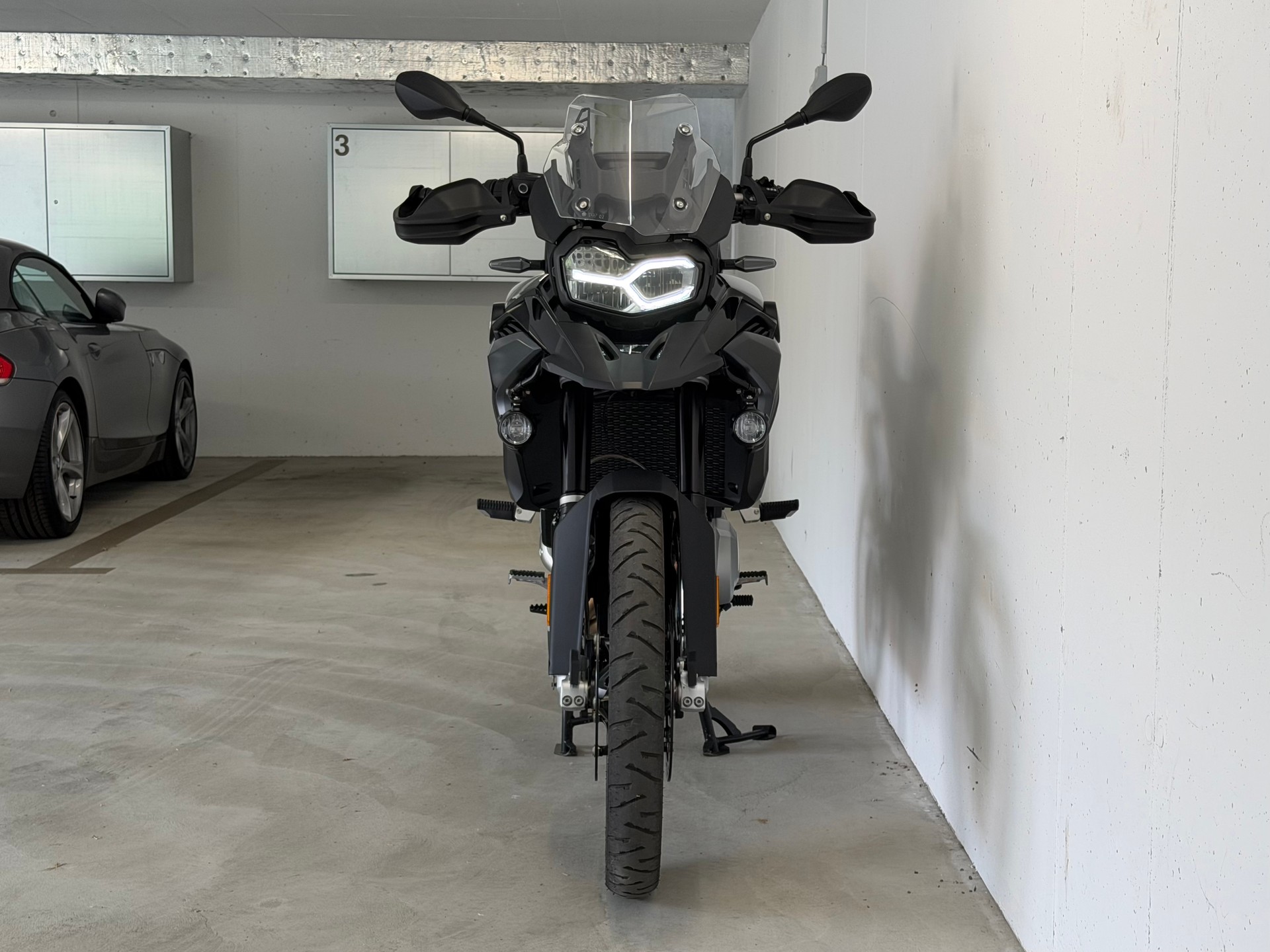 BMW F 850 GS Swiss Edition Triple Black (35kW oder 70kW)-image-7