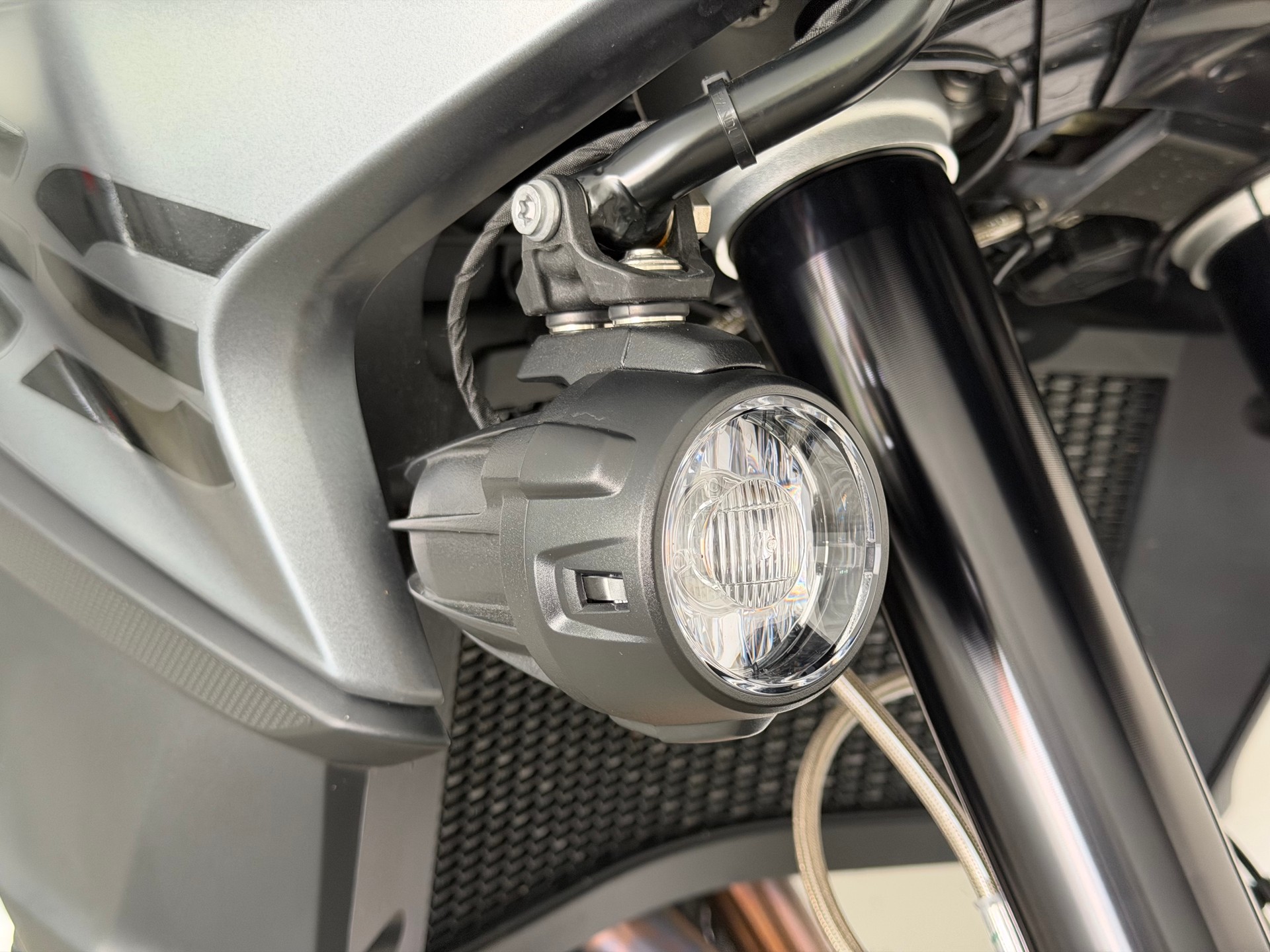 BMW F 850 GS Swiss Edition Triple Black (35kW oder 70kW)-image-13