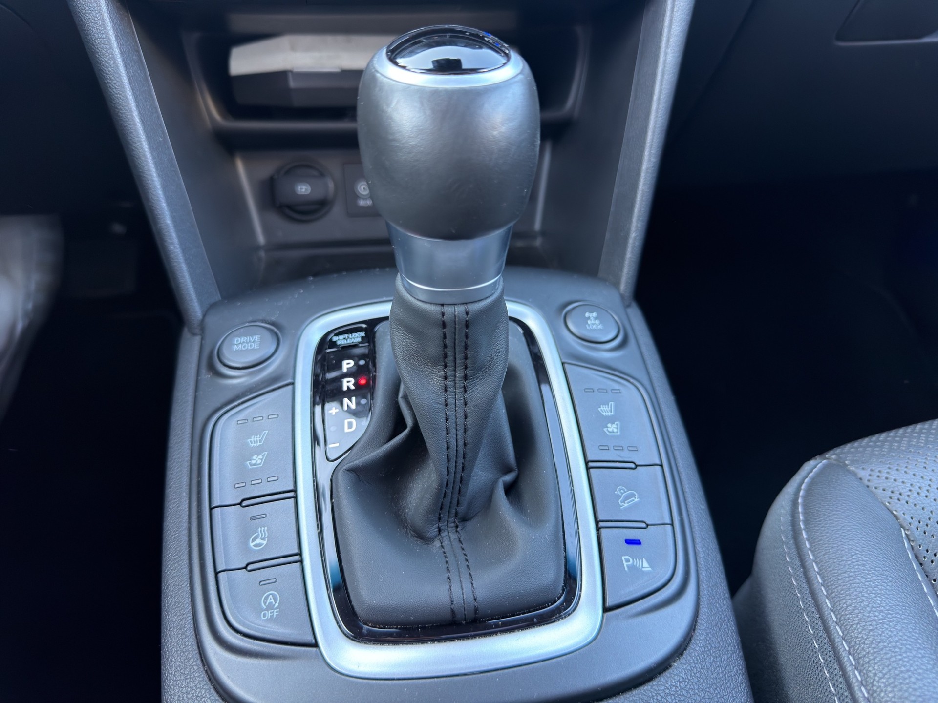 HYUNDAI Kona 1.6 T-GDi Vertex 4WD DCT-image-12
