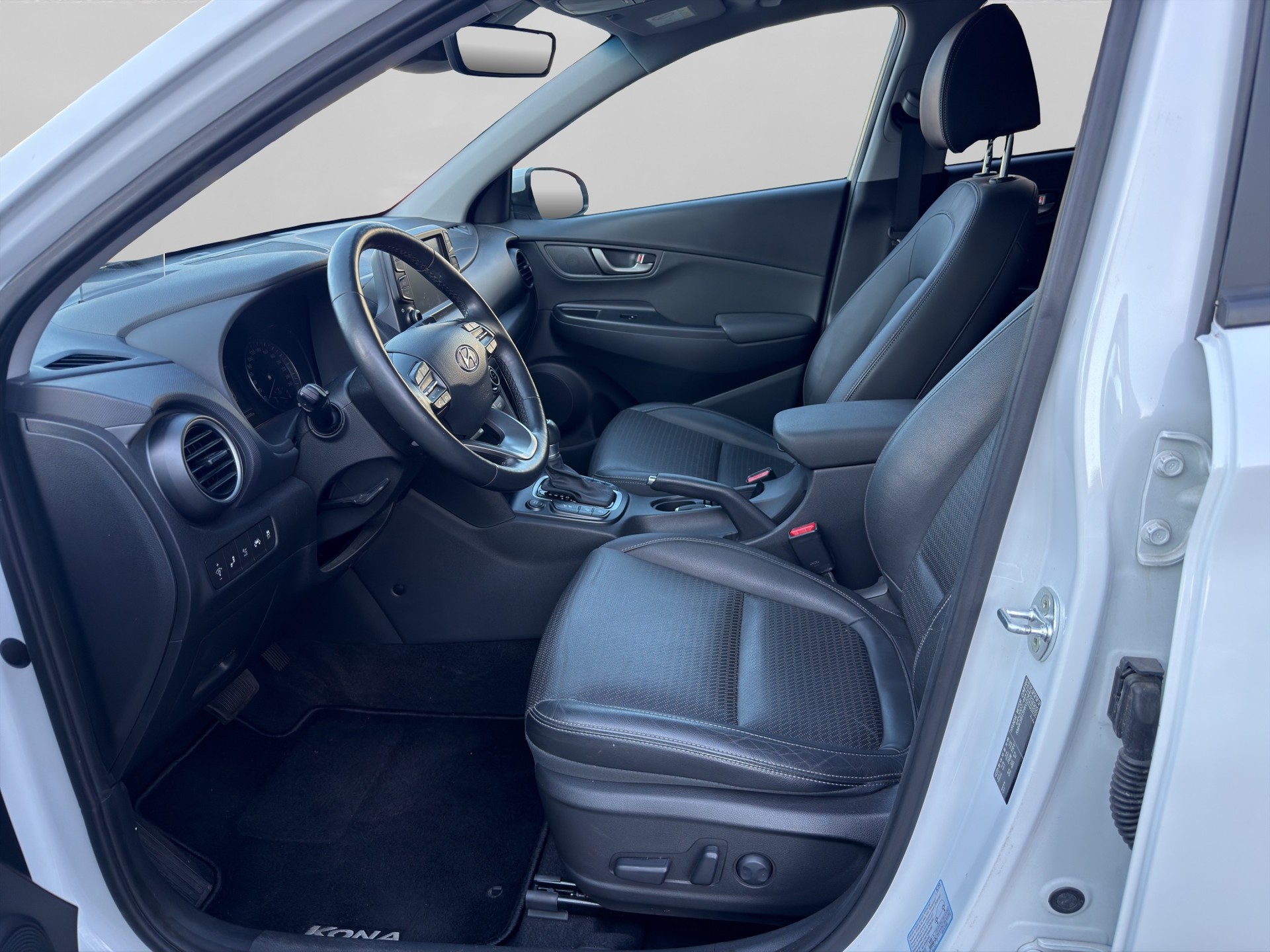 HYUNDAI Kona 1.6 T-GDi Vertex 4WD DCT-image-8
