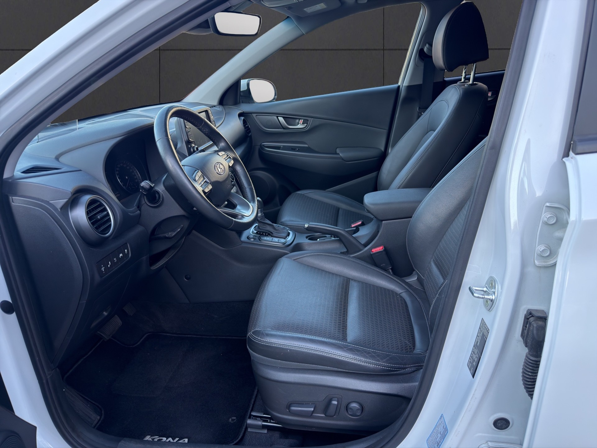 HYUNDAI Kona 1.6 T-GDi Vertex 4WD DCT-image-8