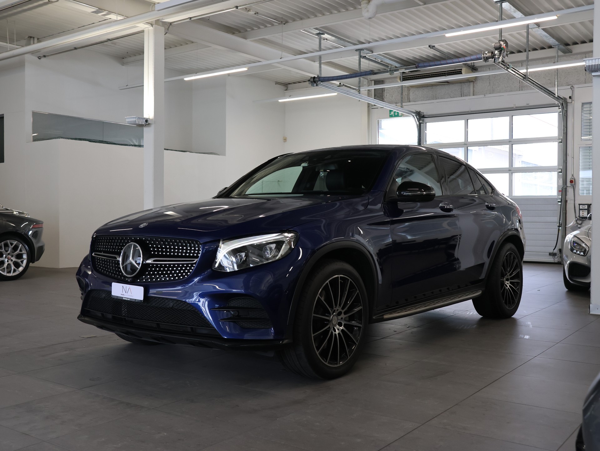 MERCEDES-BENZ GLC 250 d AMG Line 4Matic 9G-Tronic *Burmester* *360 Kamera* *Anhängerkupplung*-image-3