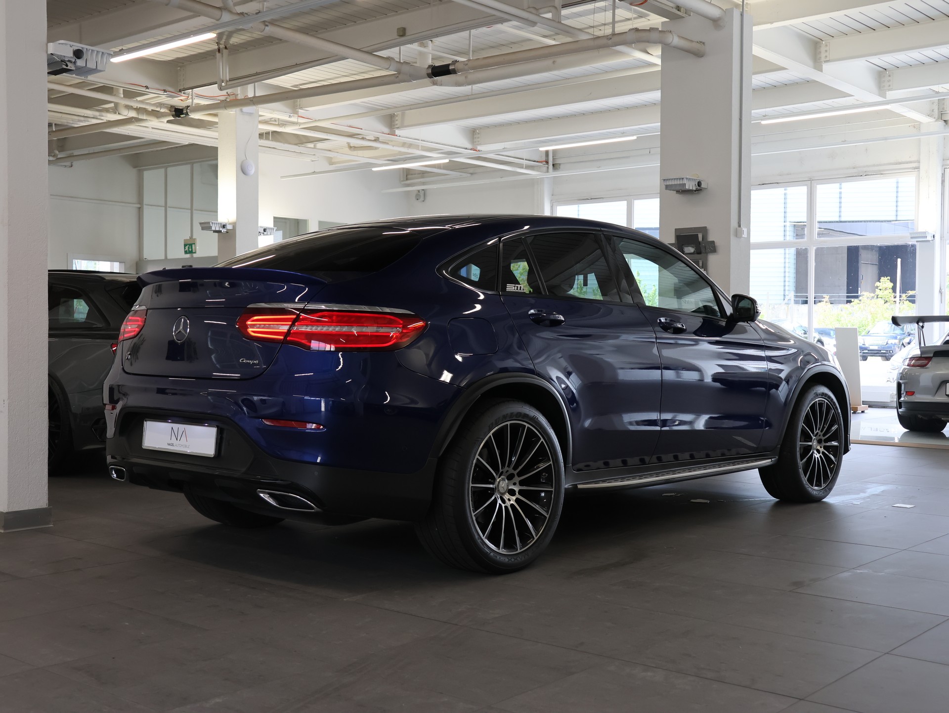 MERCEDES-BENZ GLC 250 d AMG Line 4Matic 9G-Tronic *Burmester* *360 Kamera* *Anhängerkupplung*-image-5