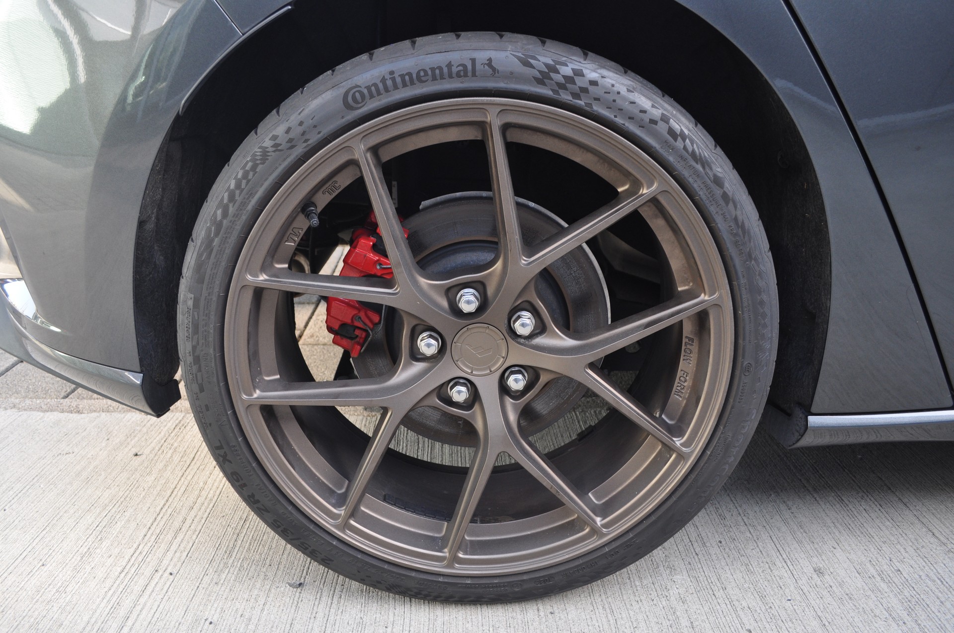 FORD Focus 2.3 ST-image-21