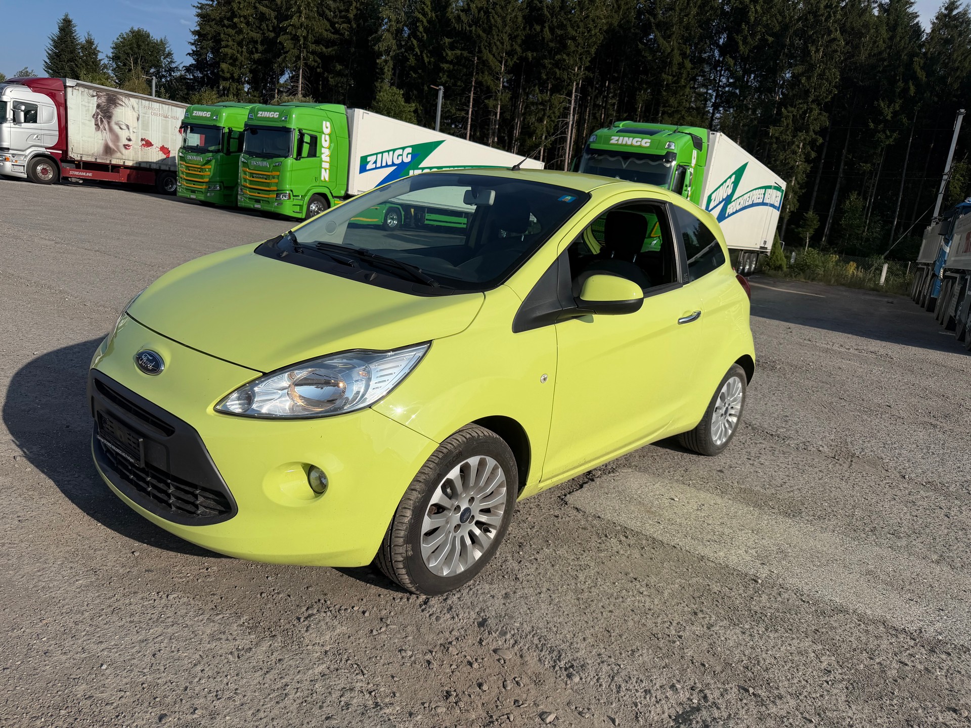 FORD KA 1.25 Titanium-image-1