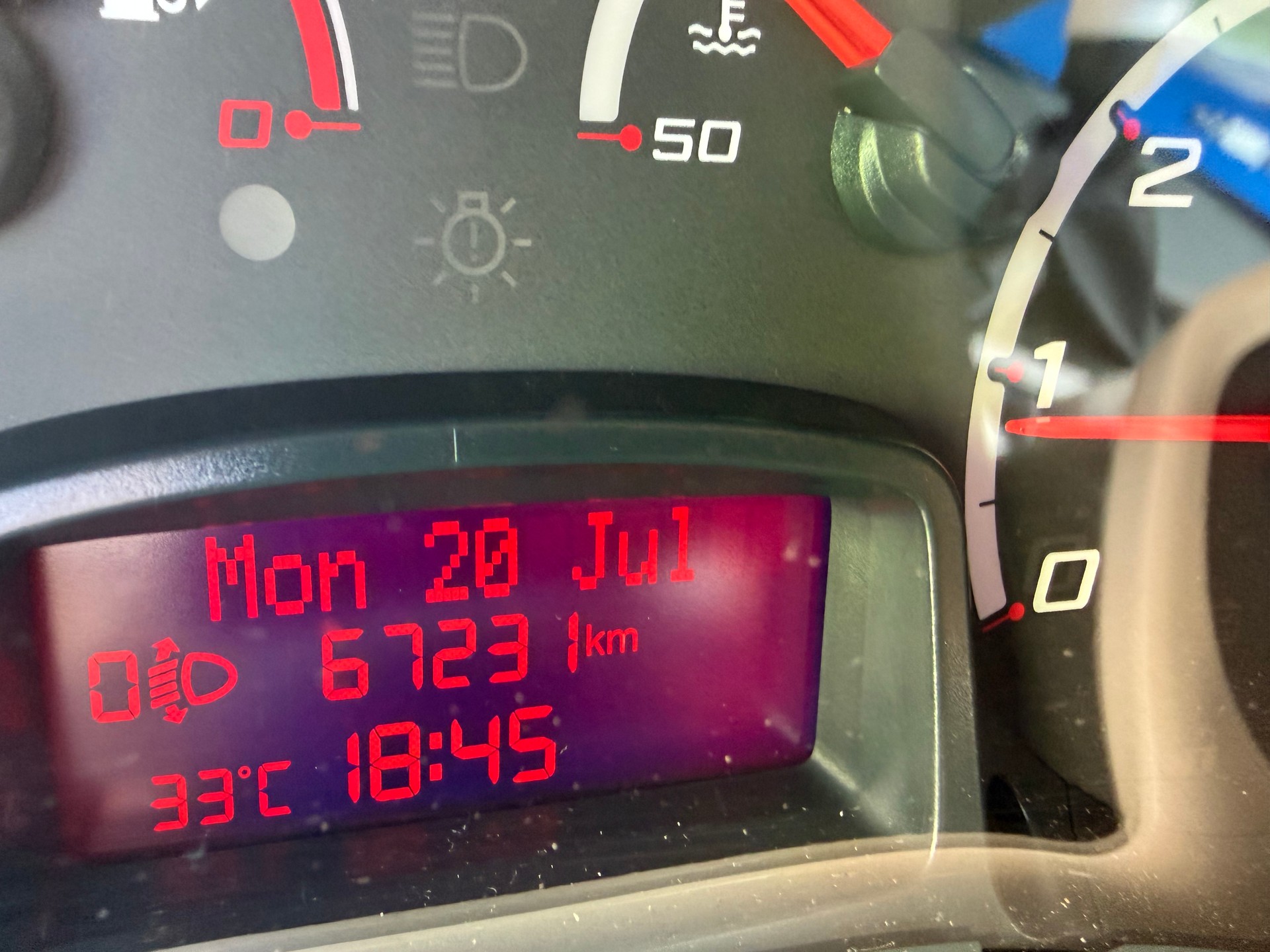 FORD KA 1.25 Titanium-image-5