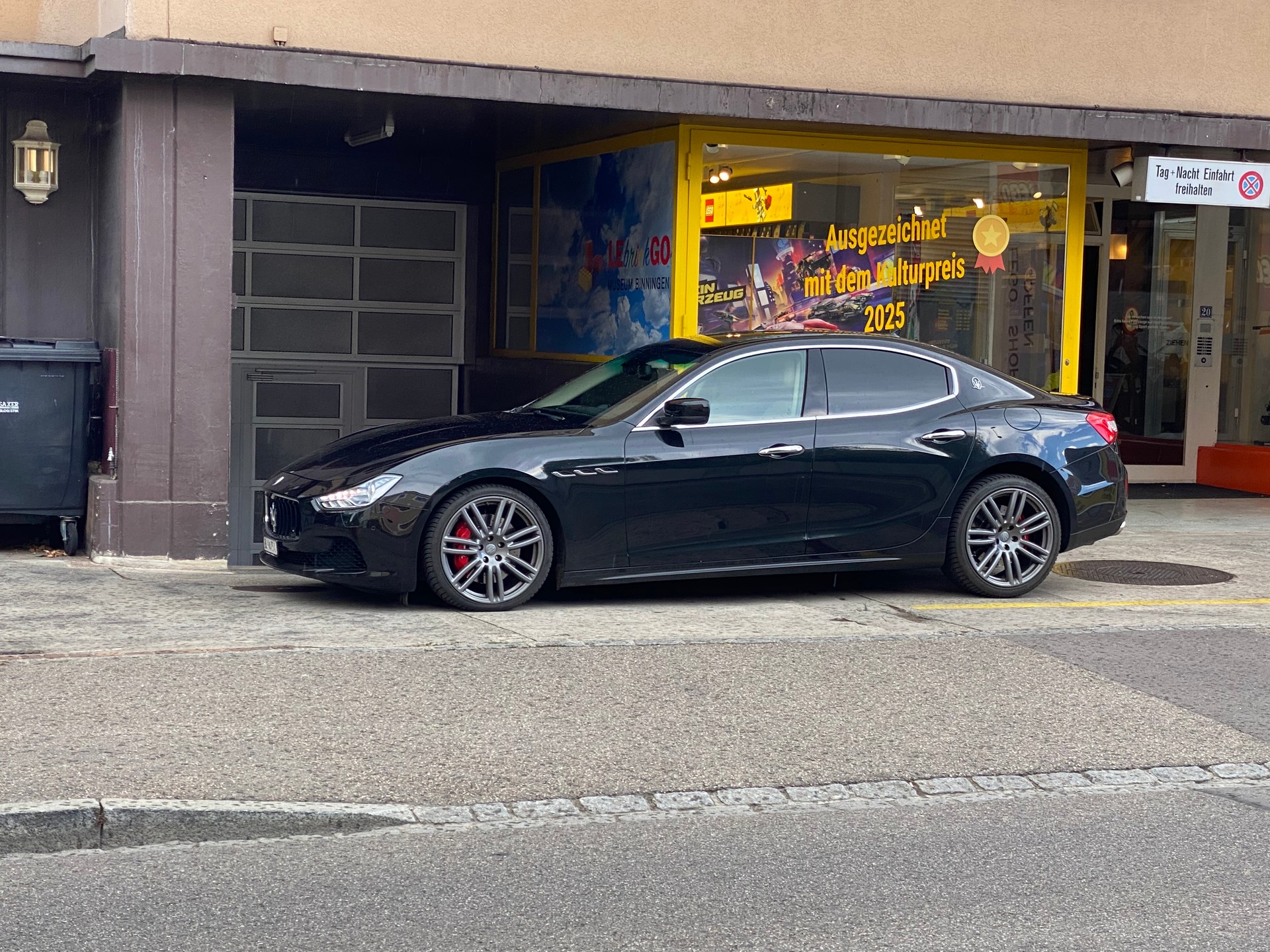 MASERATI Ghibli S Q4 3.0 V6 Automatica, Frisch ab MFK 02.2026-image-8