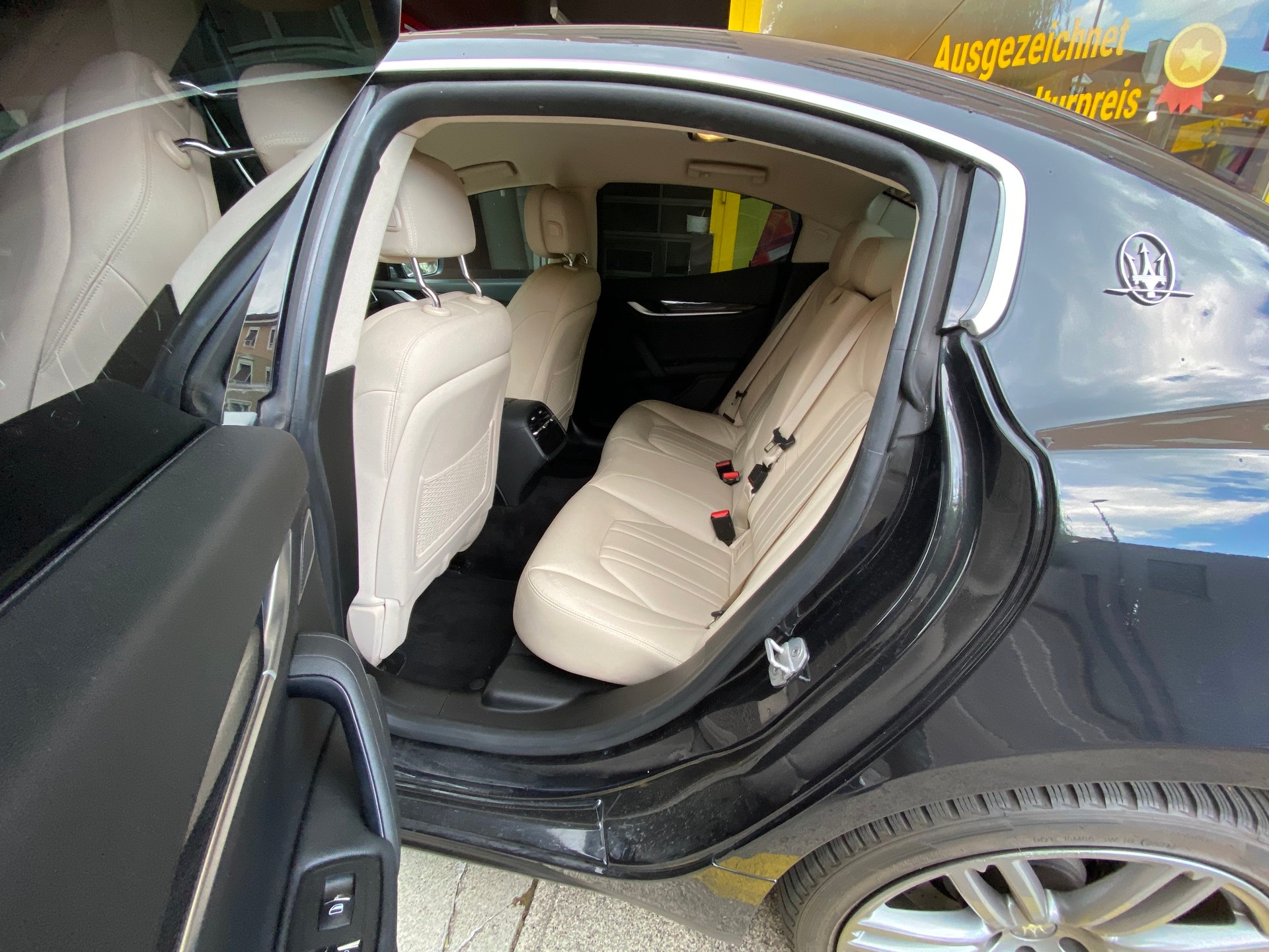 MASERATI Ghibli S Q4 3.0 V6 Automatica, Frisch ab MFK 02.2026-image-12