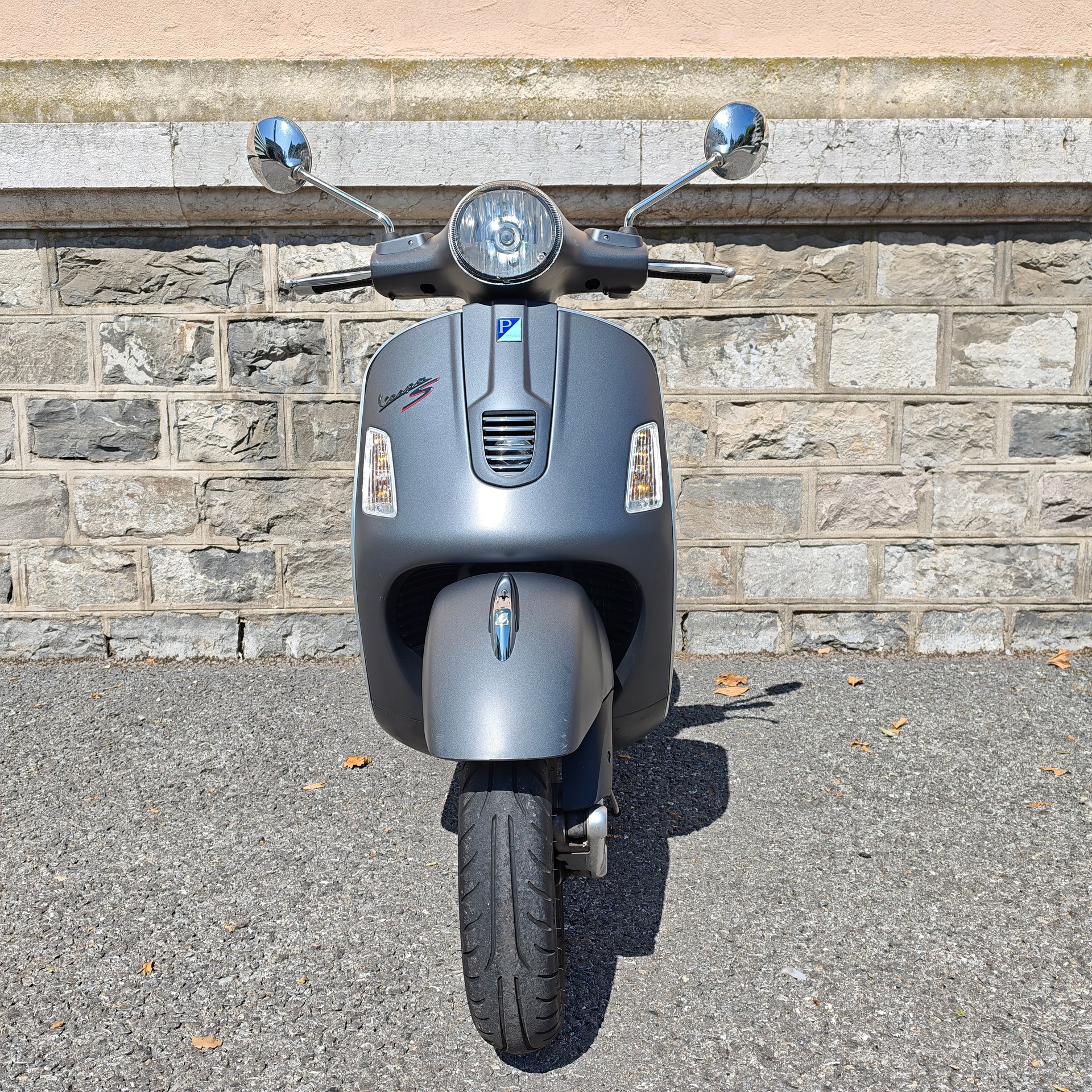 PIAGGIO Vespa GTS Super 300 i.e Sport-showroom-element-1