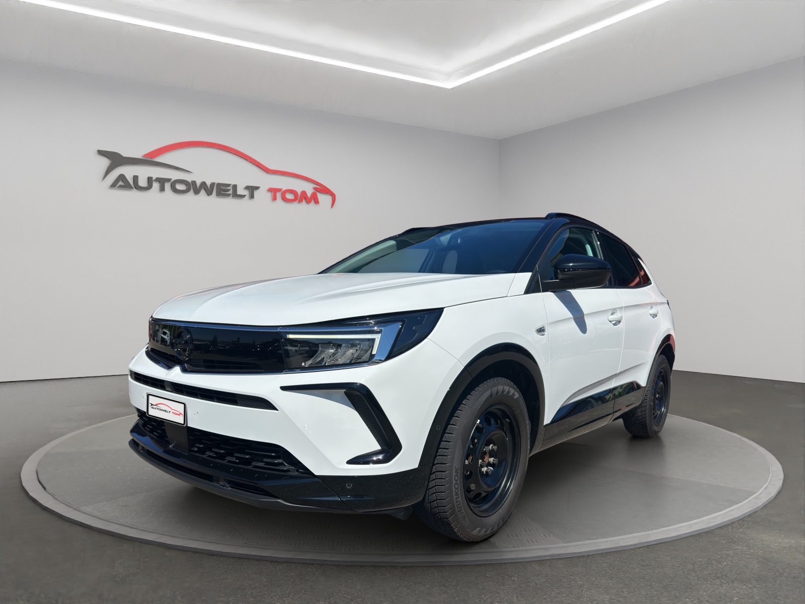 OPEL Grandland 1.2i TP Blitz Automatik