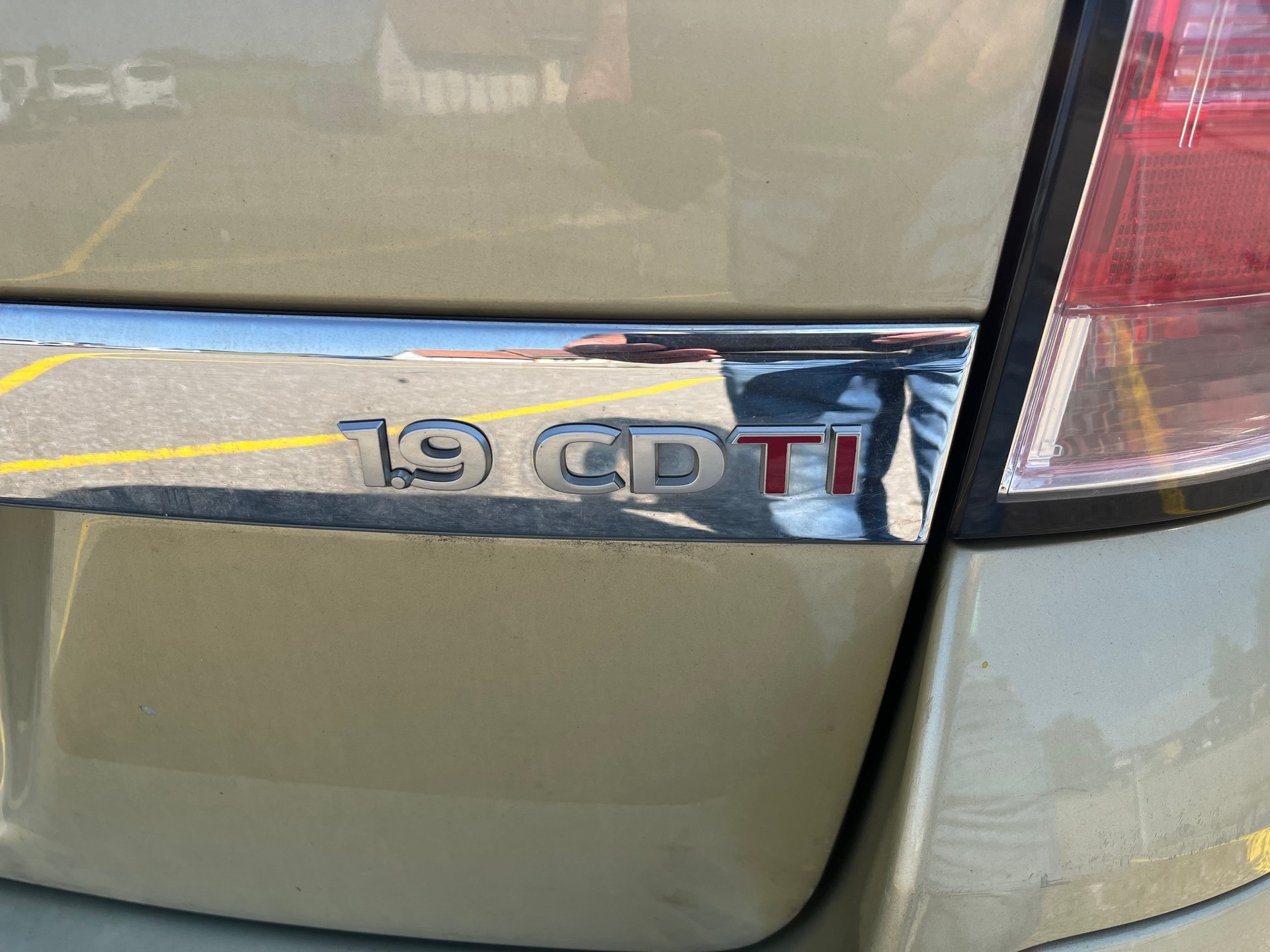 OPEL 6 Gang 1,9i CDTI Kombi Diesel 2 Schlüssel Euro B04-image-10