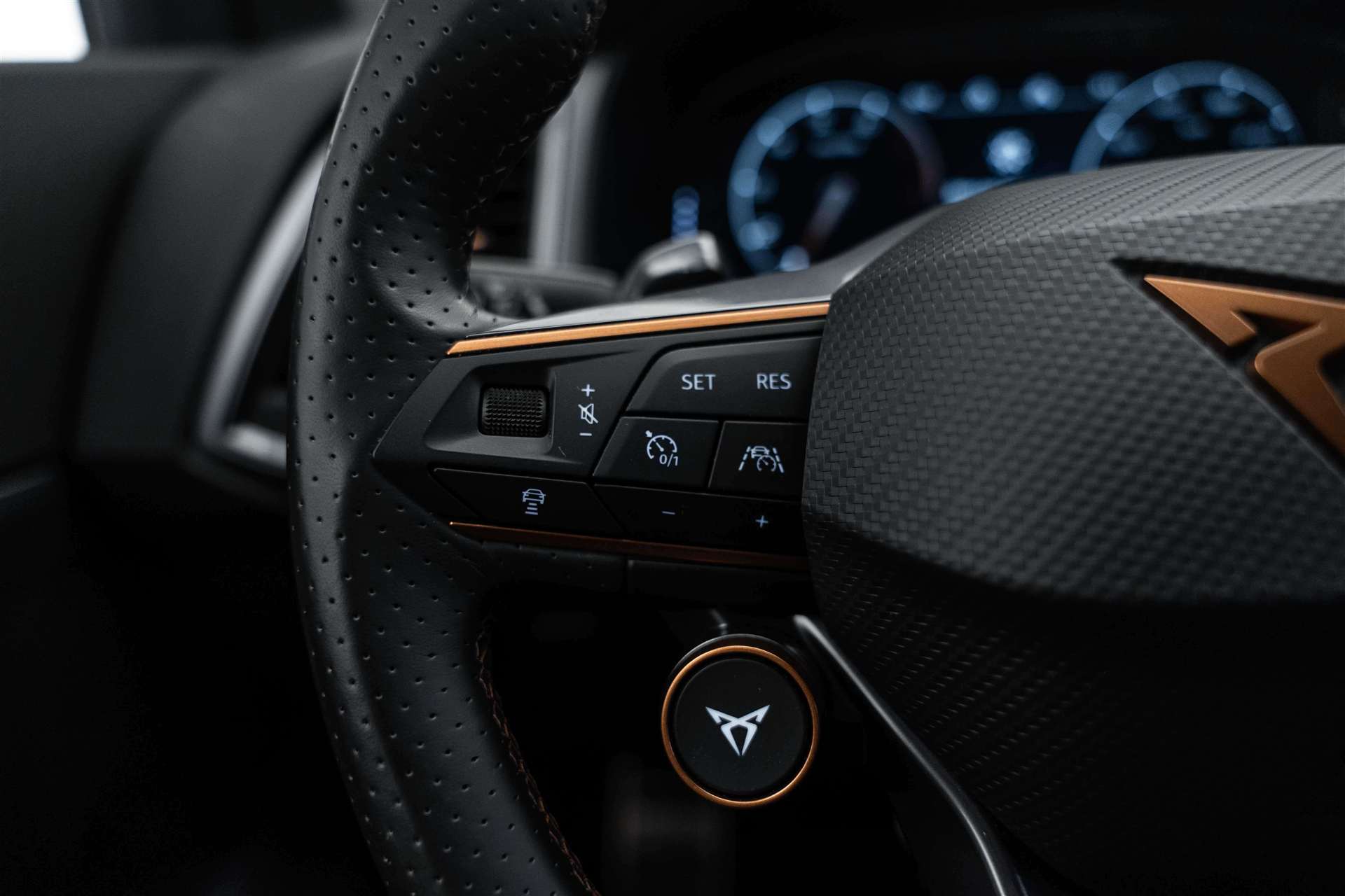 CUPRA Ateca 2.0TSI 4Drive DSG 300PS-image-17