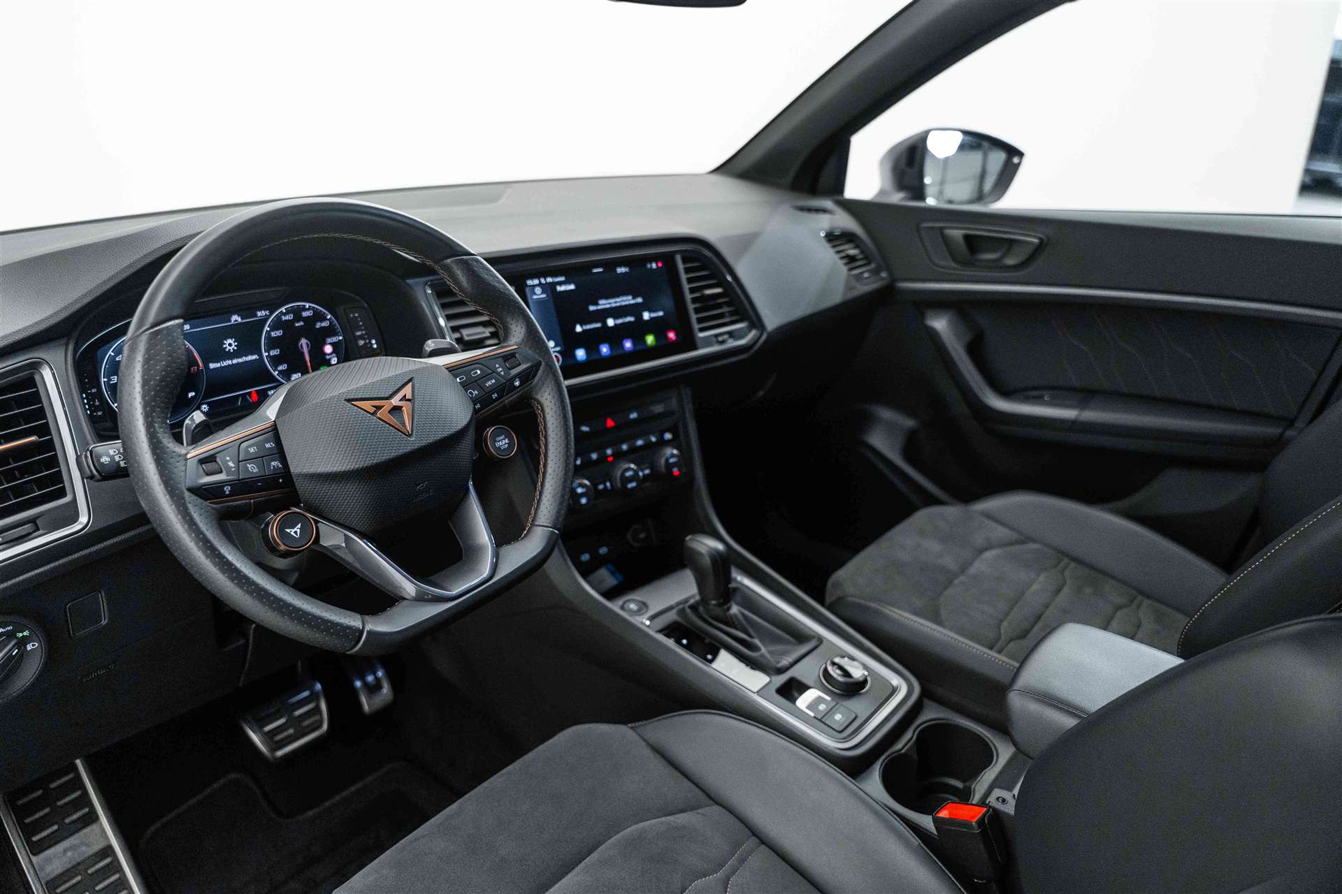 CUPRA Ateca 2.0TSI 4Drive DSG 300PS-image-7