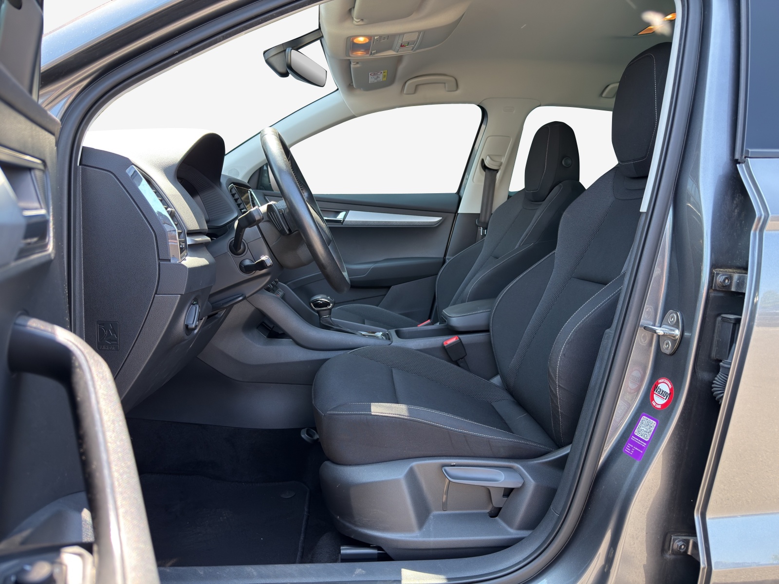 SKODA Karoq 1.5 TSI Ambition DSG-image-7