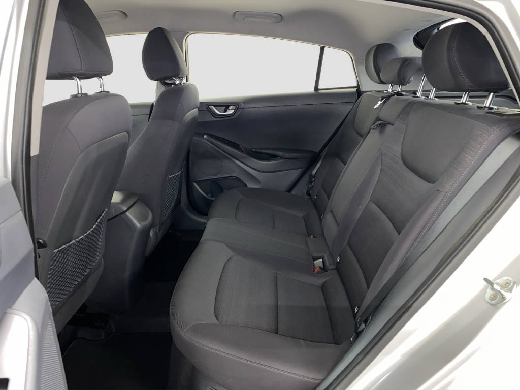 HYUNDAI Ioniq 1.6 GDi Origo-image-12