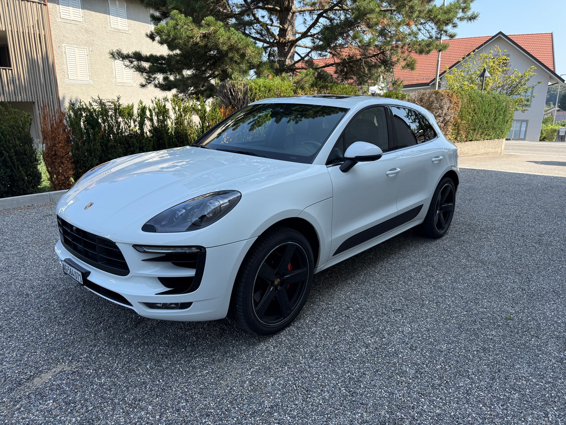 PORSCHE Macan GTS*Porsche Approved bis 05/2029*VOLL*-image-0