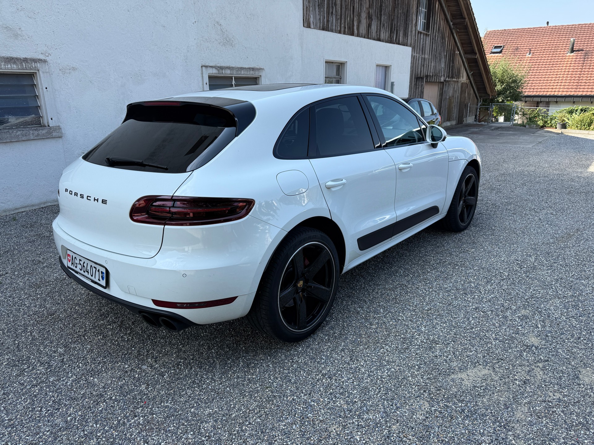 PORSCHE Macan GTS*Porsche Approved bis 05/2029*VOLL*-image-2