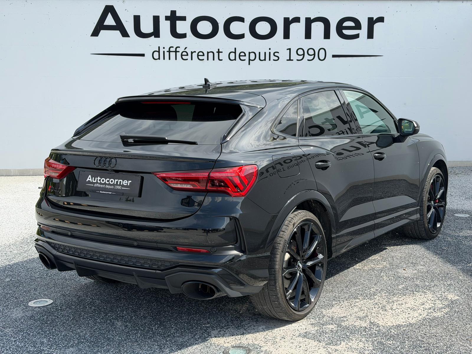 AUDI RS Q3 Sportback quattro S tronic-image-2