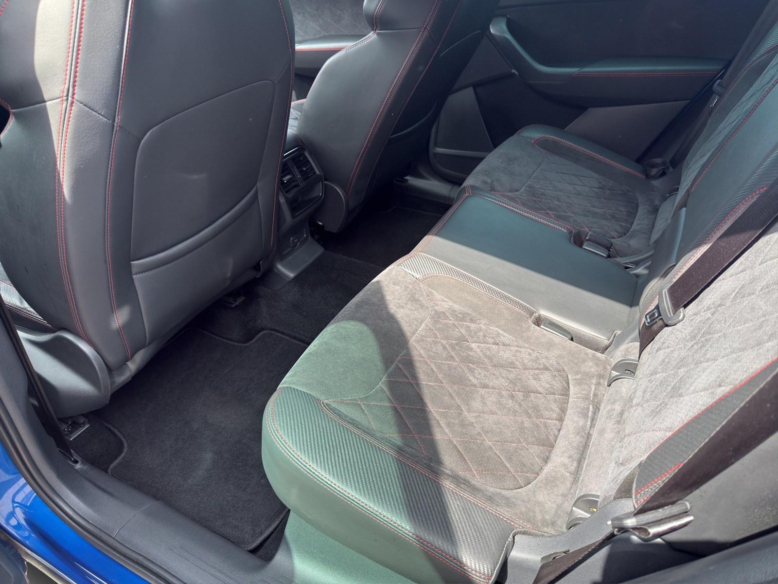 SKODA Kodiaq 2.0 Bi-TDI SCR RS 4x4 DSG-image-11
