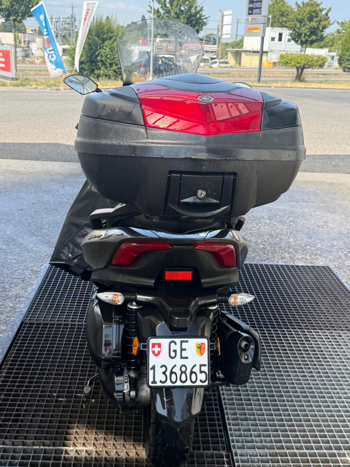 YAMAHA Tricity MW 300 ABS-image-2