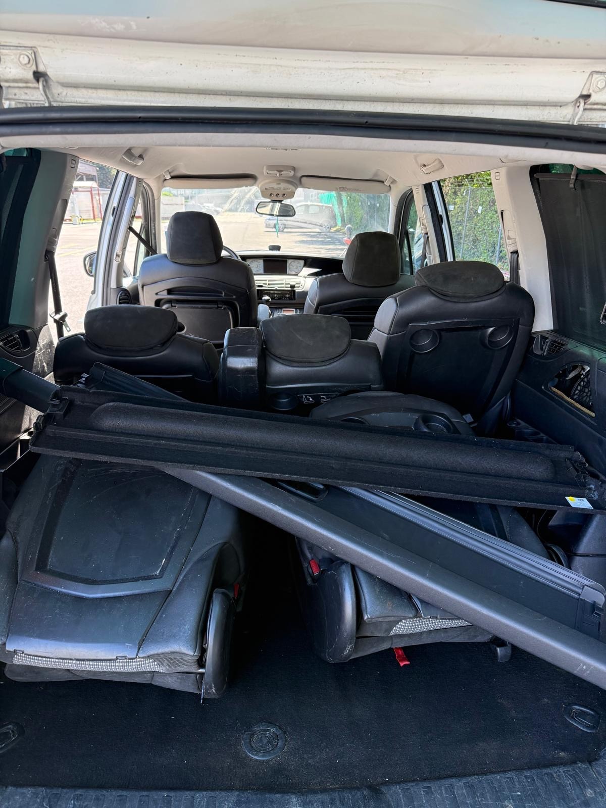 PEUGEOT 807 2.0 16V HDi Style-image-6